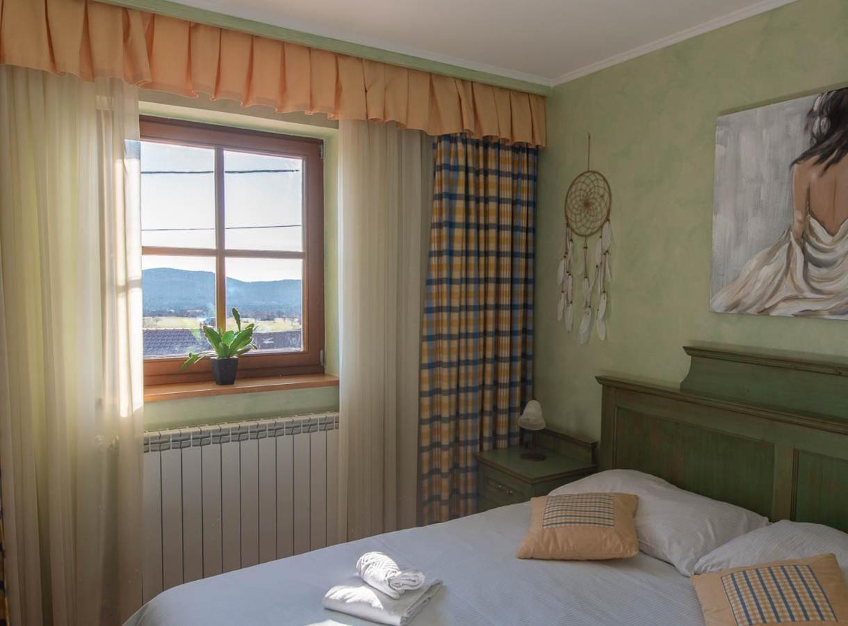 Domacija Pri Damjanu Hotel Kozina Luaran gambar